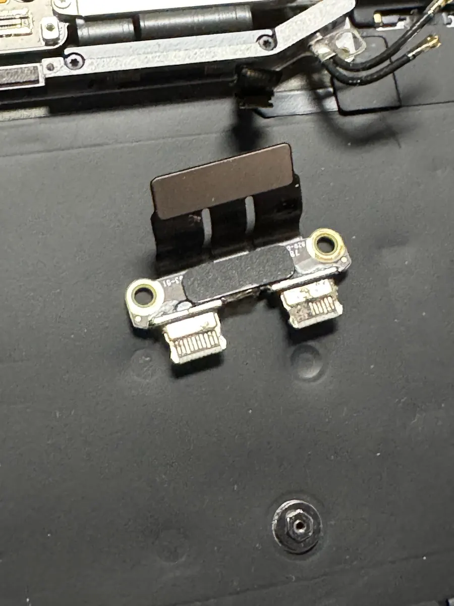 Corroded MacBook Pro charge port